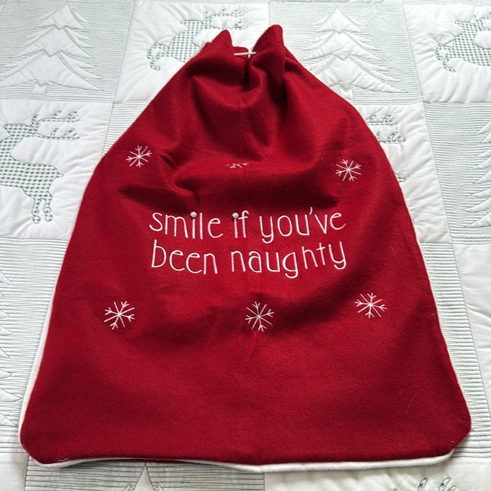 Extra Large Felt Drawstring Christmas/Holiday Sack-28.5x20 - Picture 3 of 4